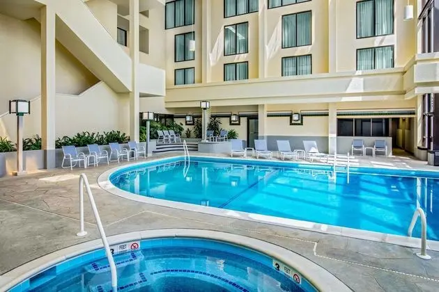 Park Ridge Marriott - Havuz