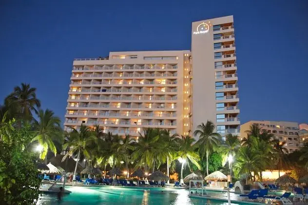 Park Royal Beach Ixtapa