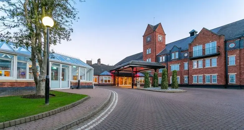 The Park Royal - QHotels - Dış Mekan