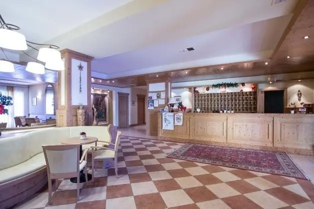Park Hotel Sacro Cuore - Lobi