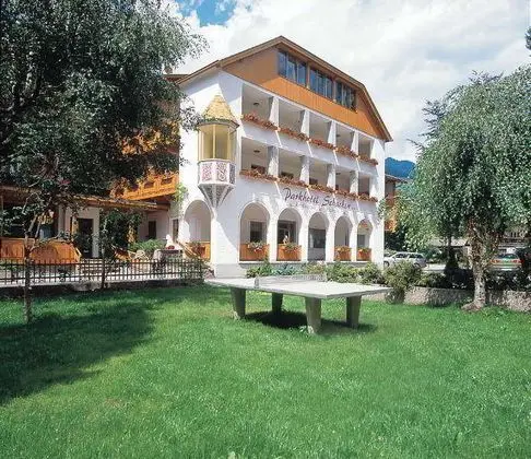 Parkhotel Schachen