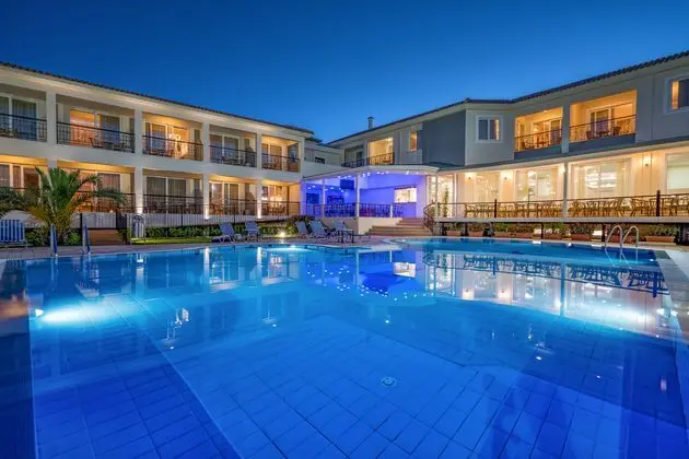 Park Hotel & Spa - Havuz