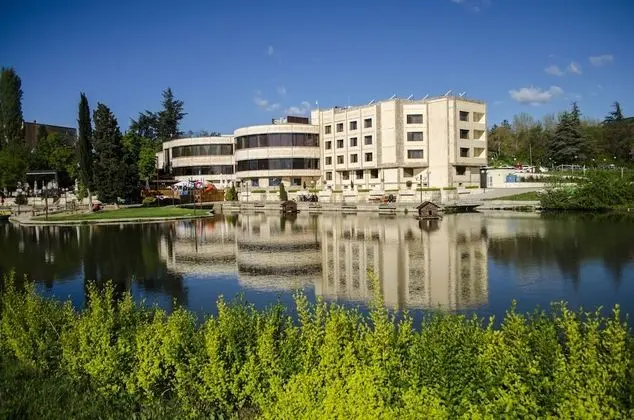 Park Hotel Stara Zagora - Dış Mekan