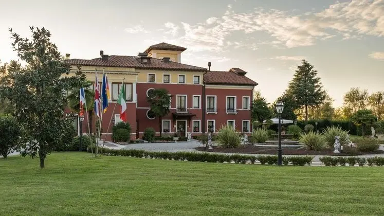 Parkhotel Villa Vicini