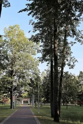 Park Hotel Yasenki - Dış Mekan