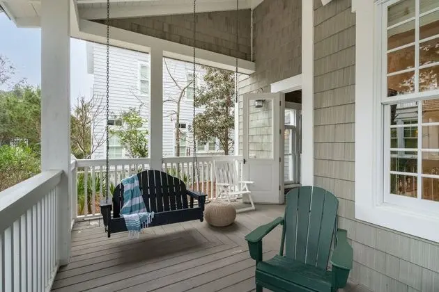 Parker by Avantstay Radiant Home w/ Stunning Design Close to Beach