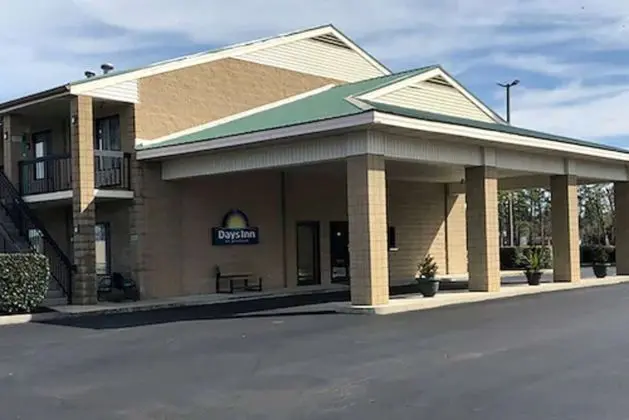Parkerton Inn - 1