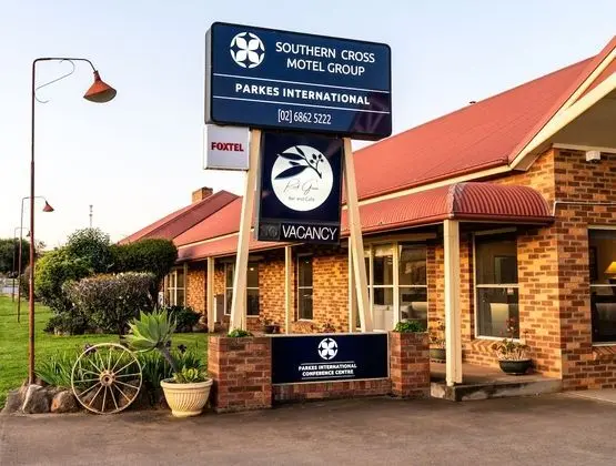 Parkes International Motor Inn - Öne Çıkan Resim