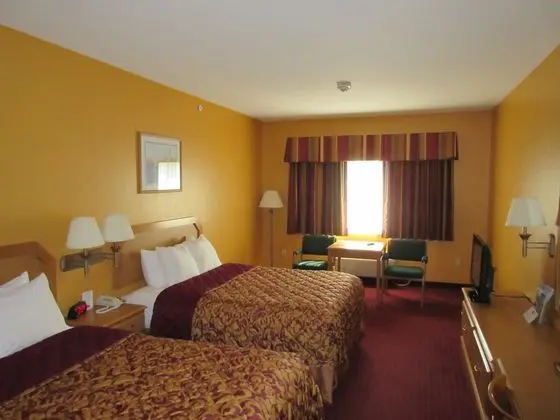 Parkfield Inn - 1