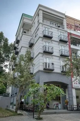Parkhill Hotel & Apartment - Dış Mekan