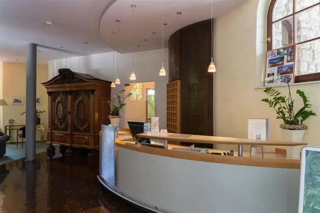 Parkhotel Unter den Linden - Lobi