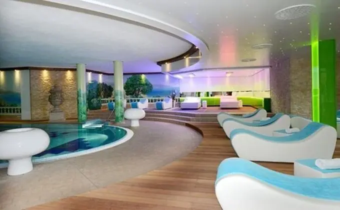 Hotel Parklon - Havuz