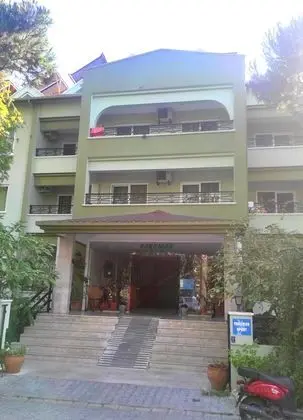 Parkmar Apart