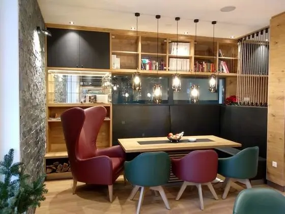 Parks 73 The TownHouse Hotel - Lobi