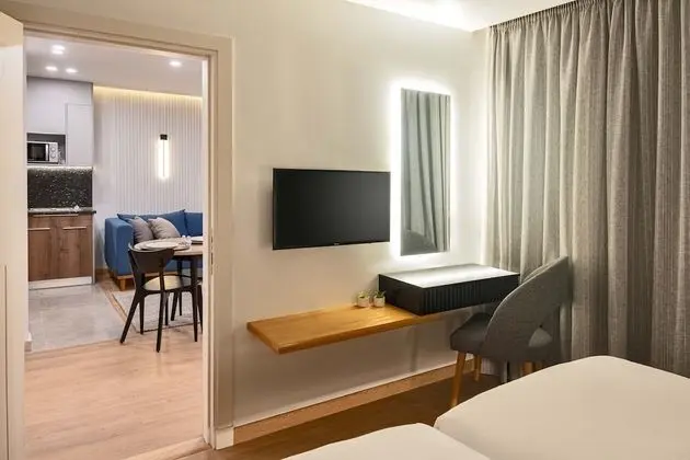 Parkside Boutique Furnished Apartments