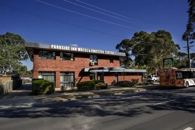 Parkside Inn Motel