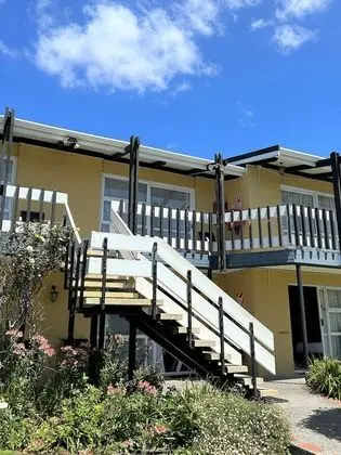 Parkside Motel and Apartments - Dış Mekan