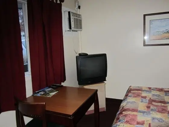 Parkview Motel - Oda