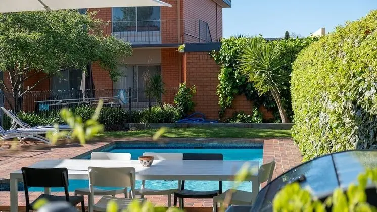 Parkview Motor Inn - Dış Mekan