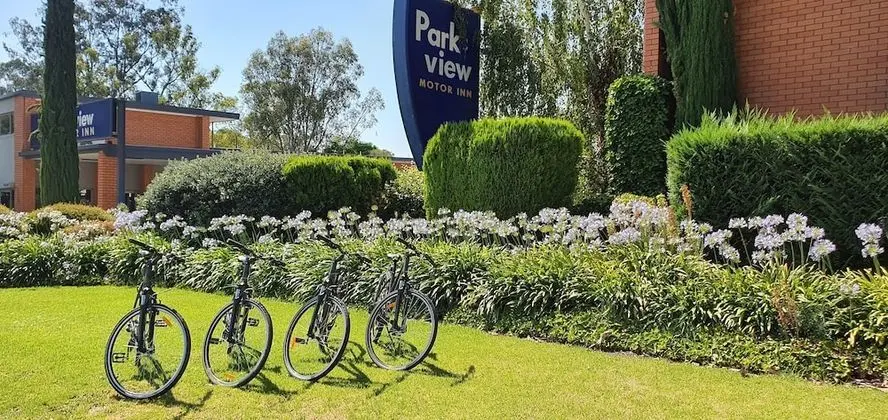 Parkview Motor Inn - 1