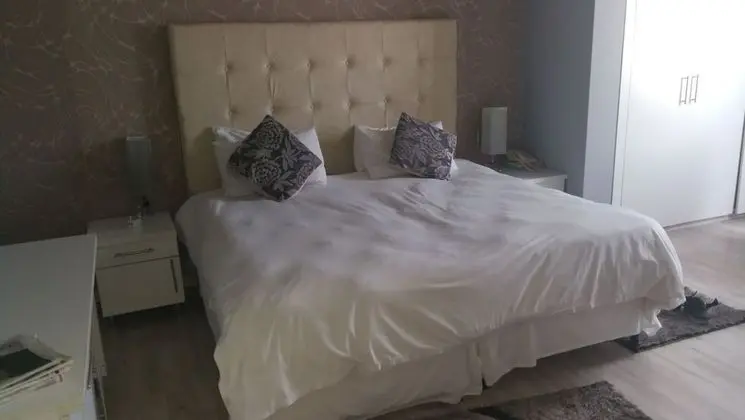 The Parkview Hotel - Room 711 - Adults Only