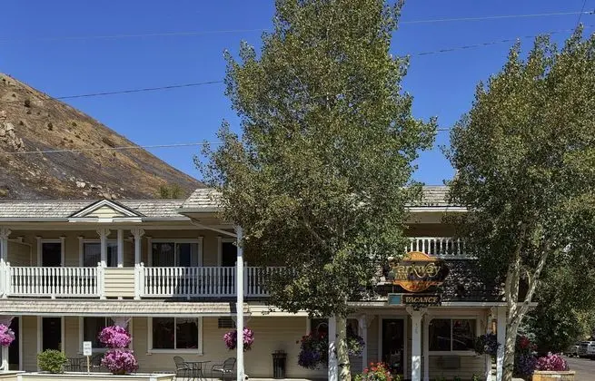 The Parkway Inn - Dış Mekan