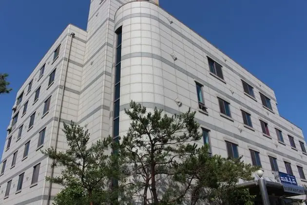 Hotel Parkwood Incheon Airport - Dış Mekan