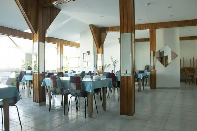 Parlak Otel