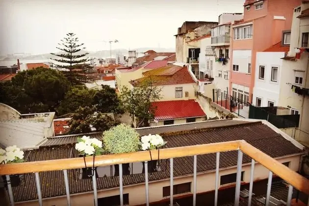 Parlamaint Riverview