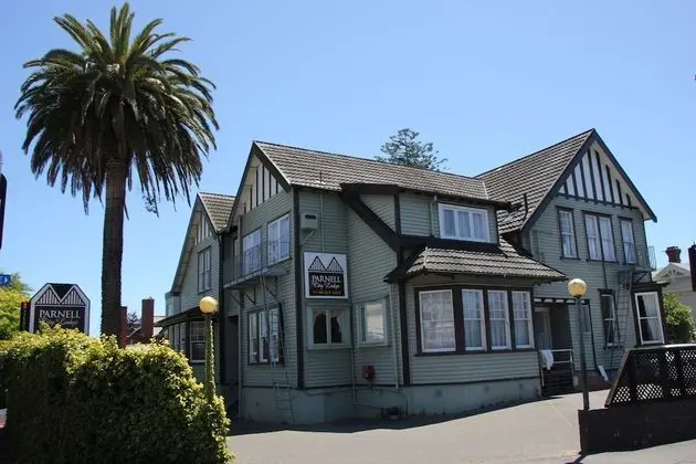 Parnell City Lodge