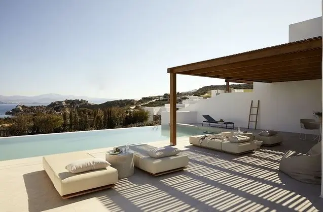 Parocks Luxury Hotel & Spa