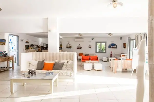Paros Bay - Lobi