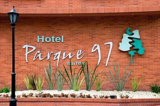 Parque 97 Suites