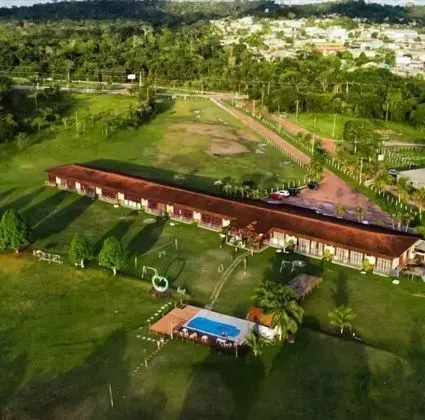 Parque Hotel Corredeira do Urubuí - 1