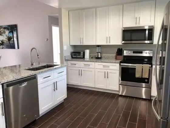 Parsley · New! Luxury, Near Disney & Universal. Sleep 9 - Mutfak