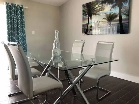 Parsley · New! Luxury, Near Disney & Universal. Sleep 9 - Yerinde Yemek