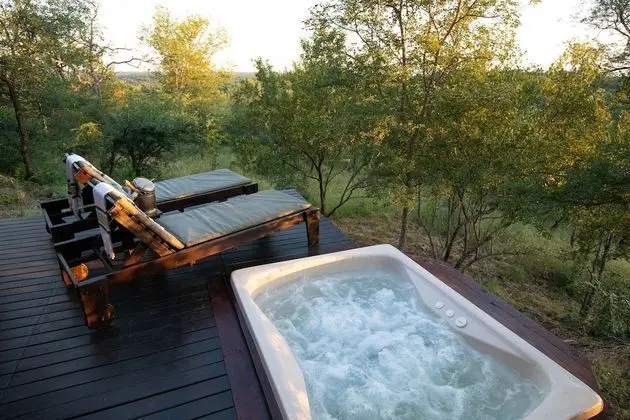 Parsons Hilltop Safari Camp - Spa
