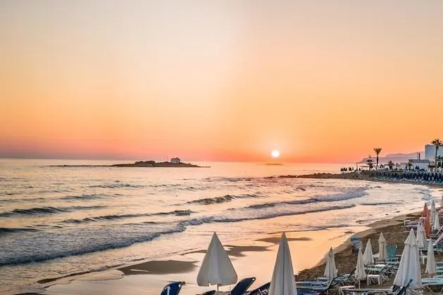 Parthenis Beach Suites by the Sea - Plaj