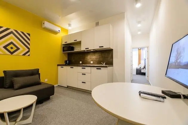 Partner Guest House Klovskyi - Mutfak