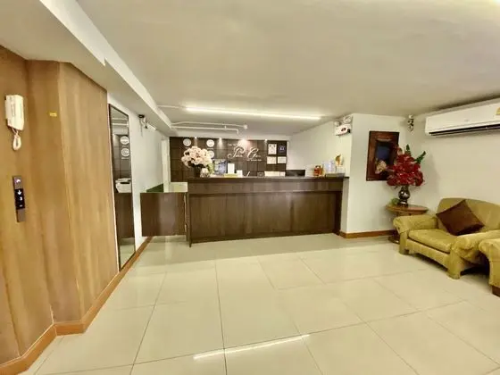 Pas Cher Hotel, Bangkok - Lobi