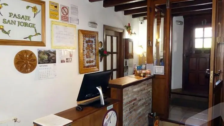 Pasaje San Jorge - Lobi
