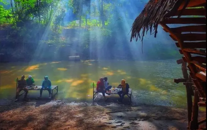 Pasar Kebon Empring Camping Ground - Dış Mekan