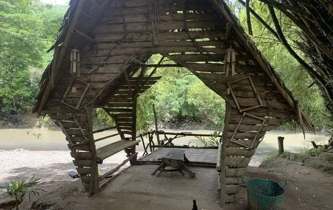 Pasar Kebon Empring Camping Ground - Oda Düzeni