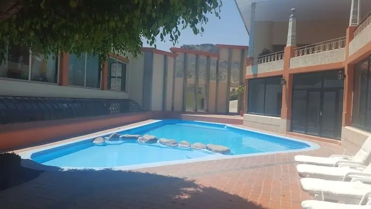 Hotel Paseo de la Presa - Havuz