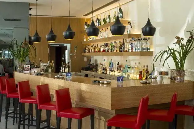 Paseo del Arte - Bar