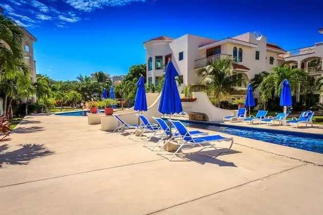 Paseo del Sol Condohotel by Bric - Havuz