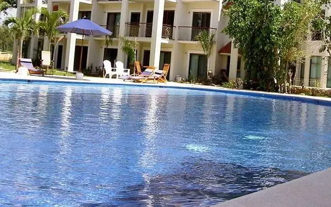 Paseo del Sol Condominios - Havuz