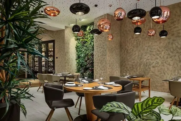 Hotel Passage - Yerinde Yemek