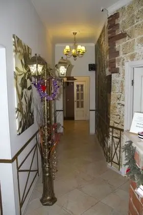 Passage Hotel - Lobi