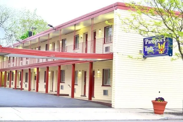 Passport Inn - By The Falls NY - Dış Mekan